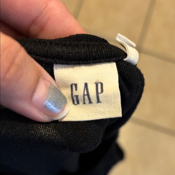 GAP Women's Black Tank Top - Picture 3 of 5